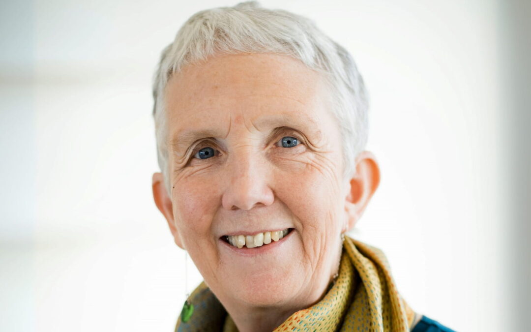Headshot of author Ann Cleeves