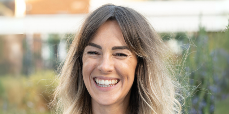 Meet the Author: Emily Houghton