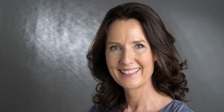 Meet the Author: Andrea Mara