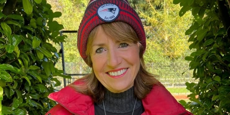 Meet the Author: Kathryn Hughes