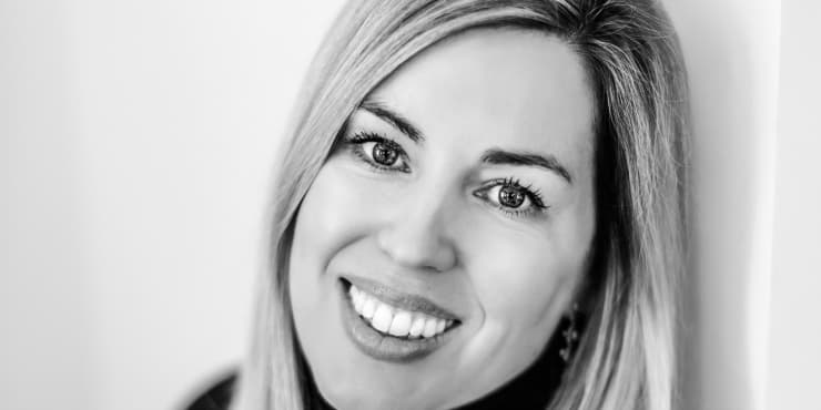 Meet the Author: Sarah Pearse