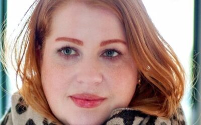 Meet the Author: Viktoria Lloyd-Barlow