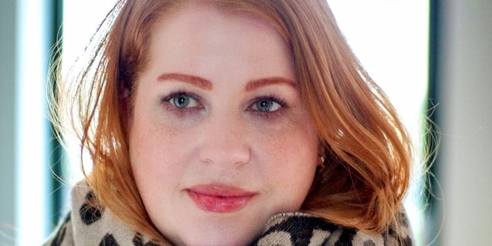 Meet the Author: Viktoria Lloyd-Barlow