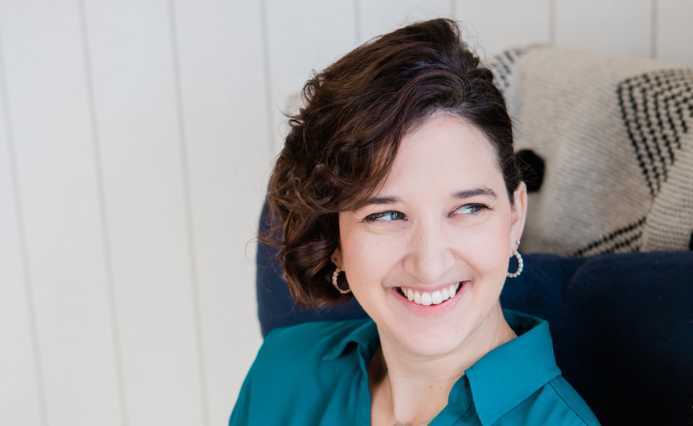 Meet the Author: Rebecca Thorne